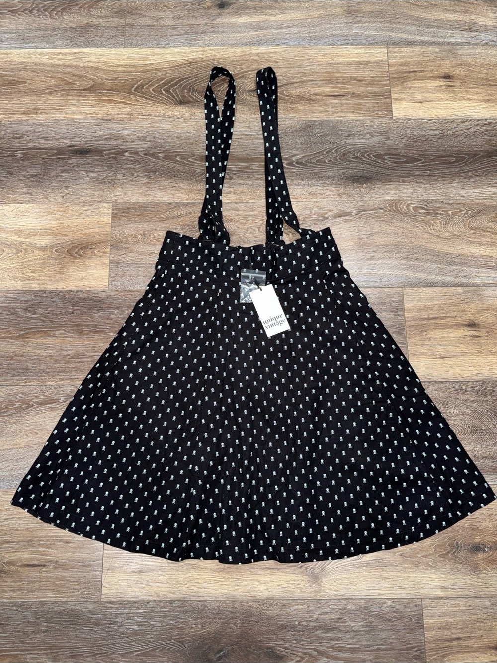 NWT🖤Unique Vintage 60s Black Crossbones Print Suspender Ruth Flare Skirt Large